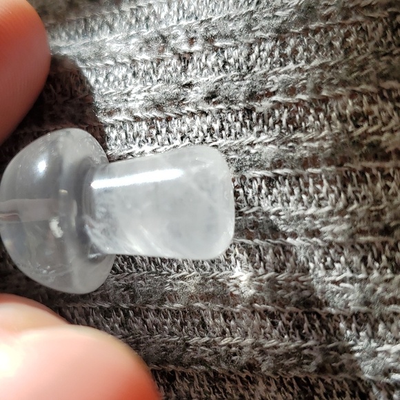 Crystal mushroom pendant - Picture 3 of 4